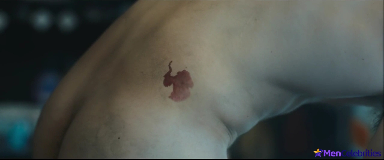 Corey Mylchreest nude and sex scenes