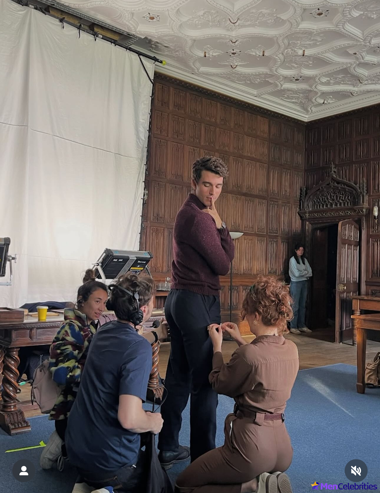 Corey Mylchreest shirtless and feet pics