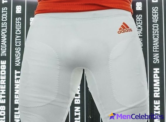 Danny Ramirez shirtless and underwear pics