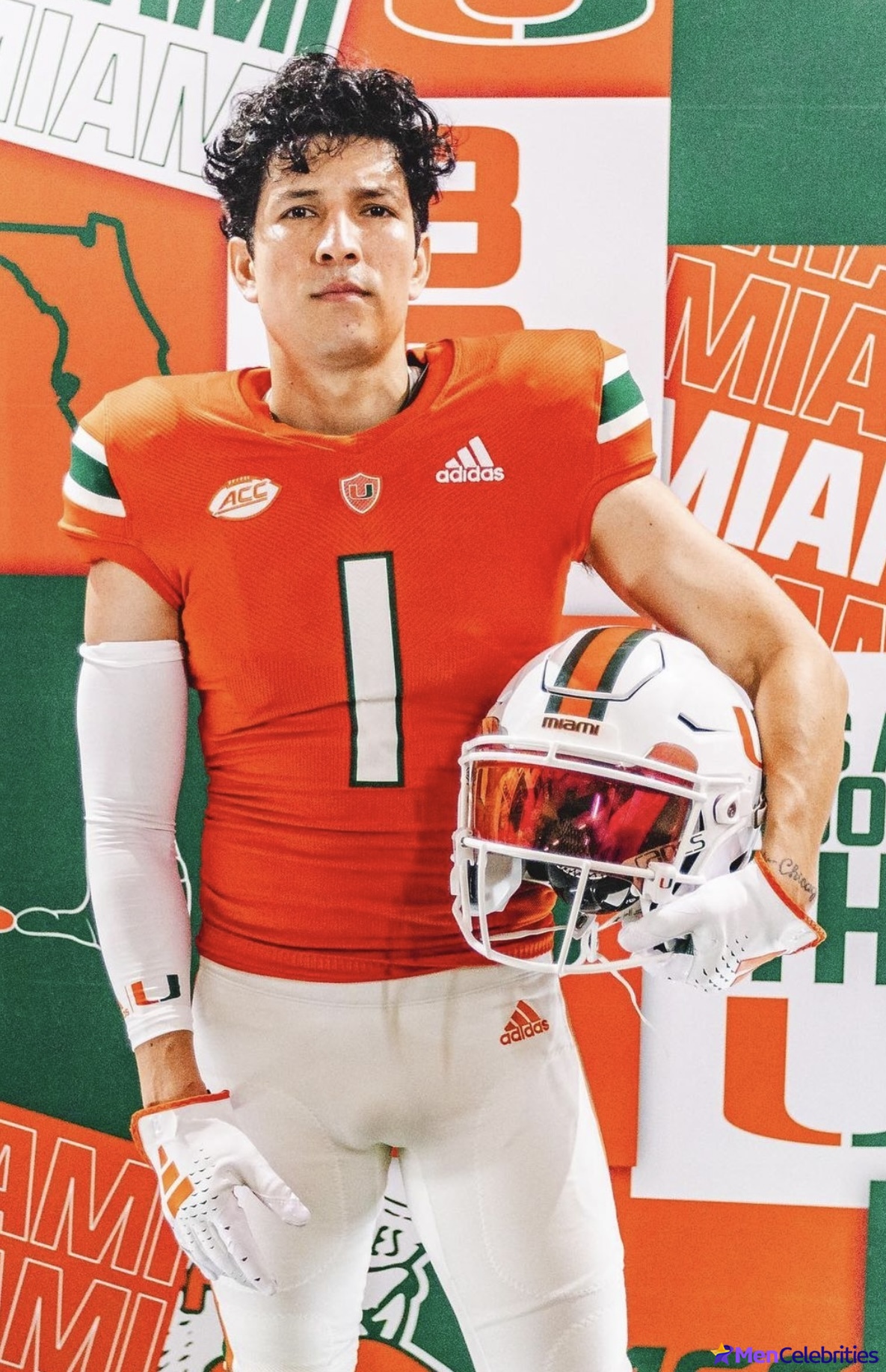 Danny Ramirez shirtless and underwear pics