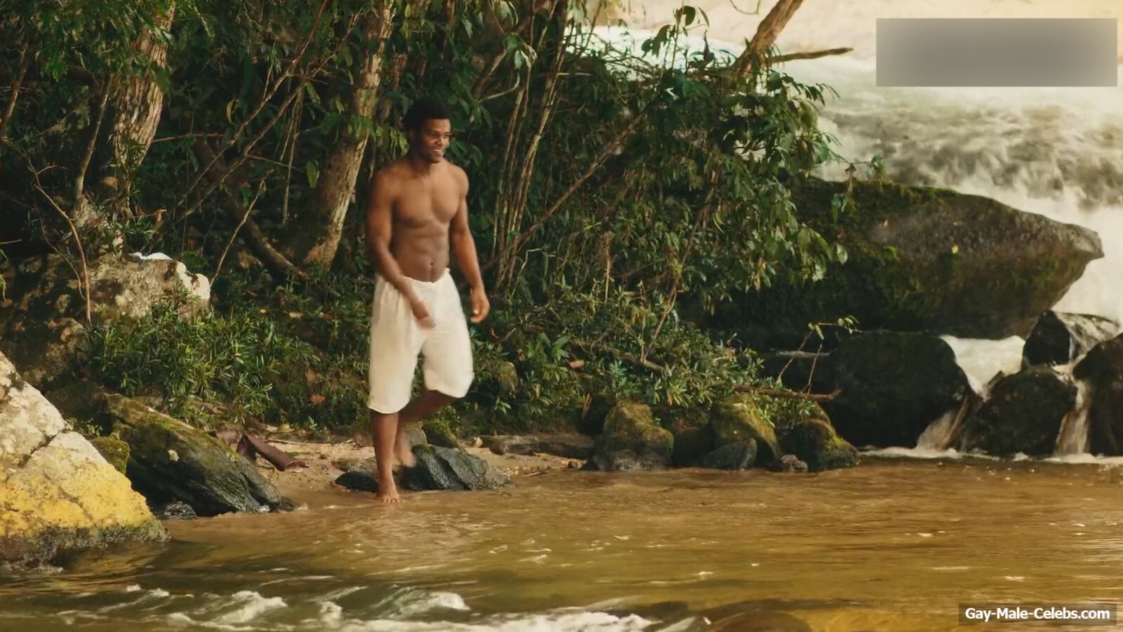 David Junior cock bulge