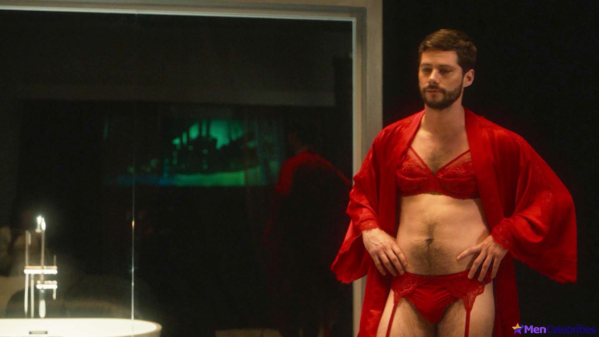 Dylan O'Brien cock bulge