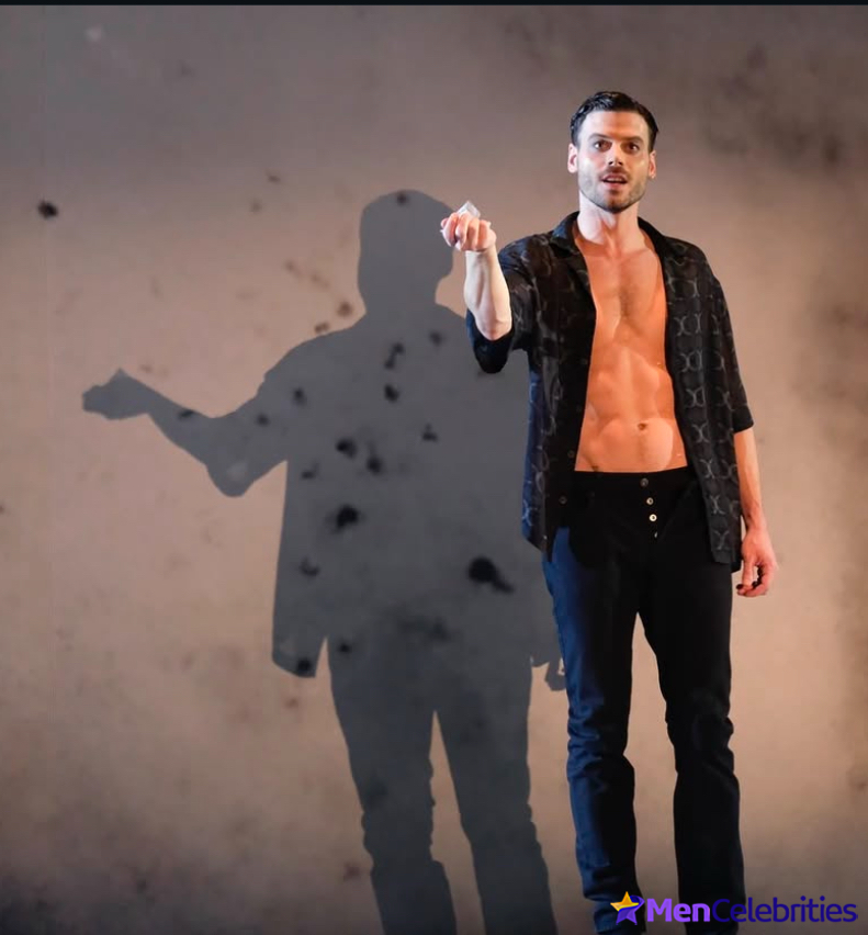 Francois Arnaud nude and underwear photos