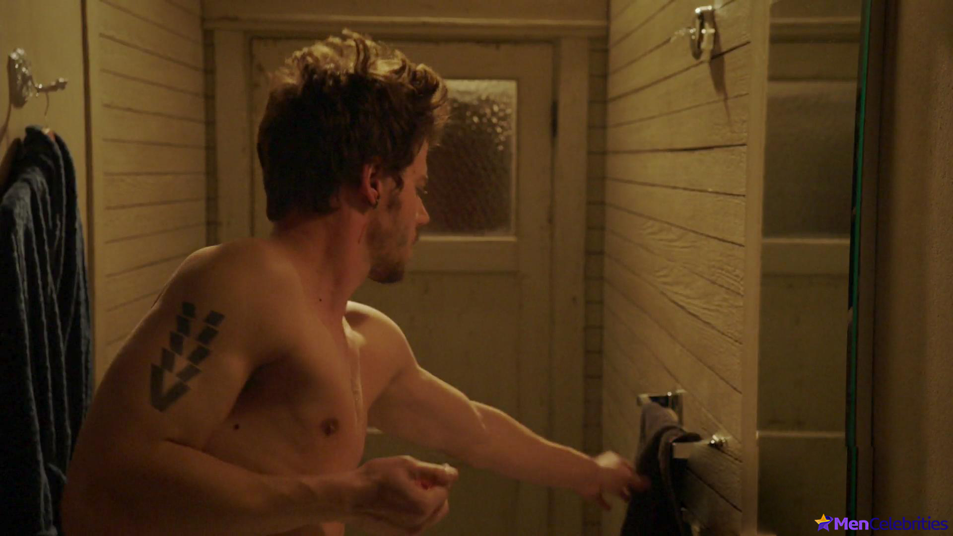 Francois Arnaud frontal nude and agy sex scenes