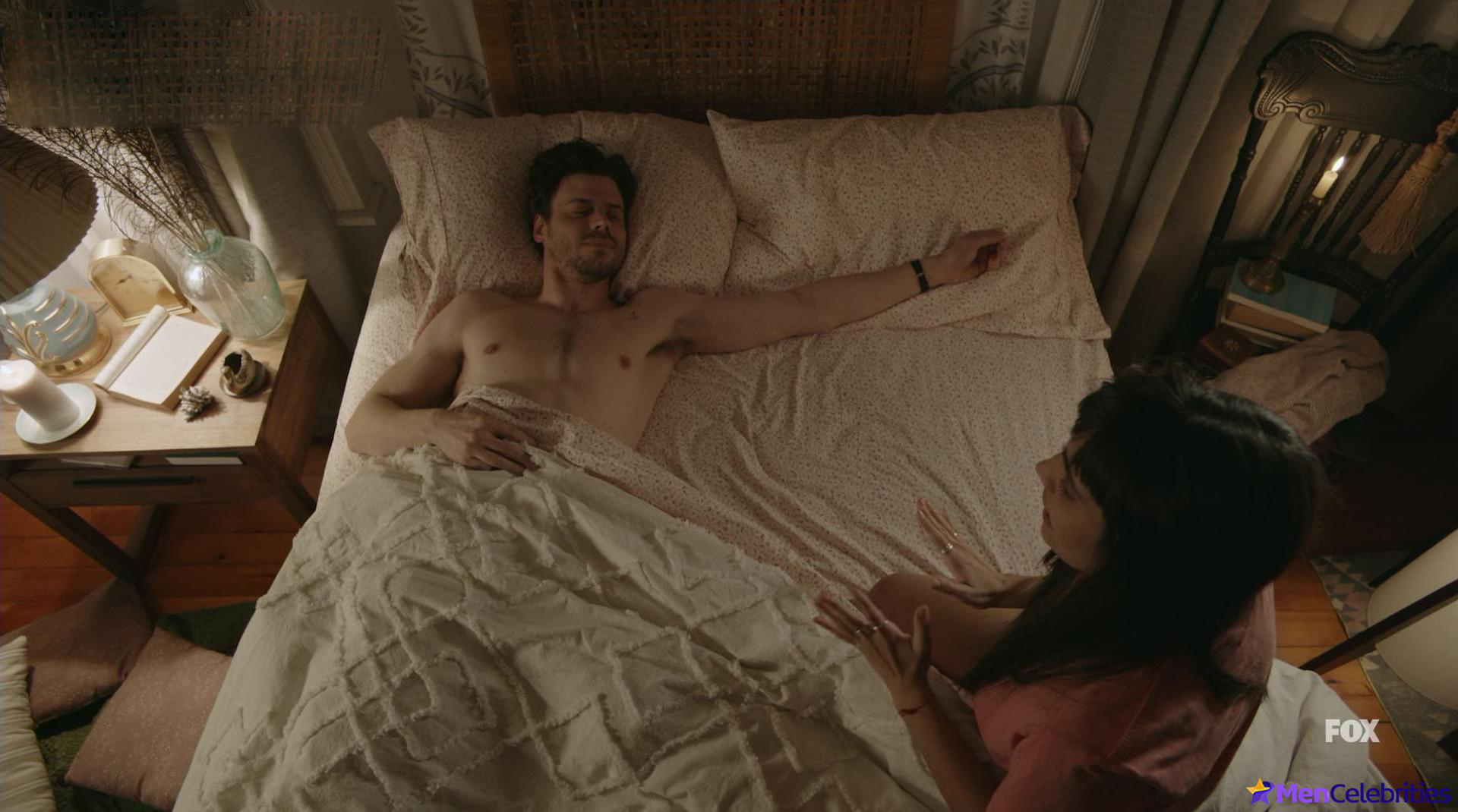 Francois Arnaud frontal nude and agy sex scenes