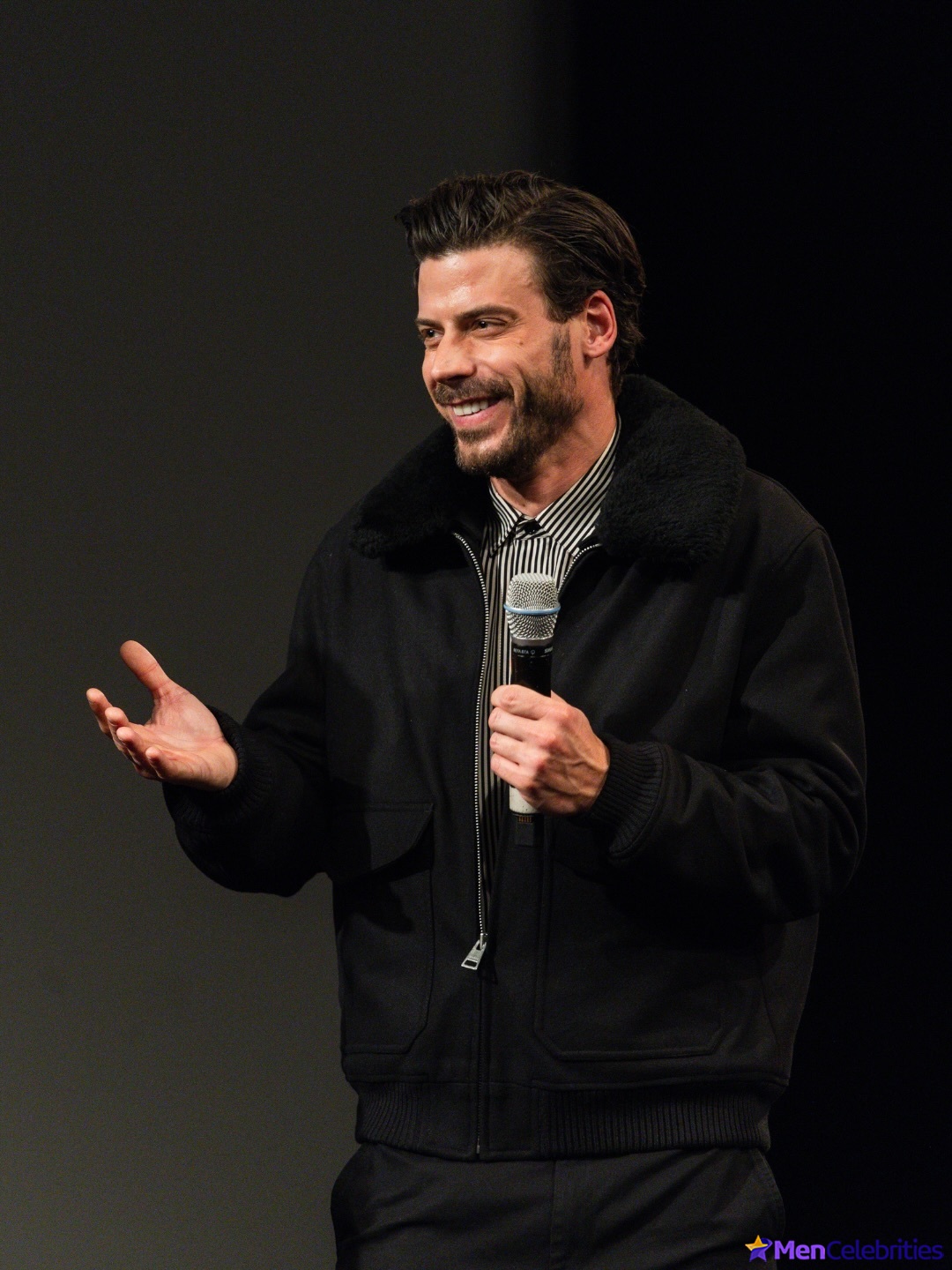 Francois Arnaud nude and underwear photos