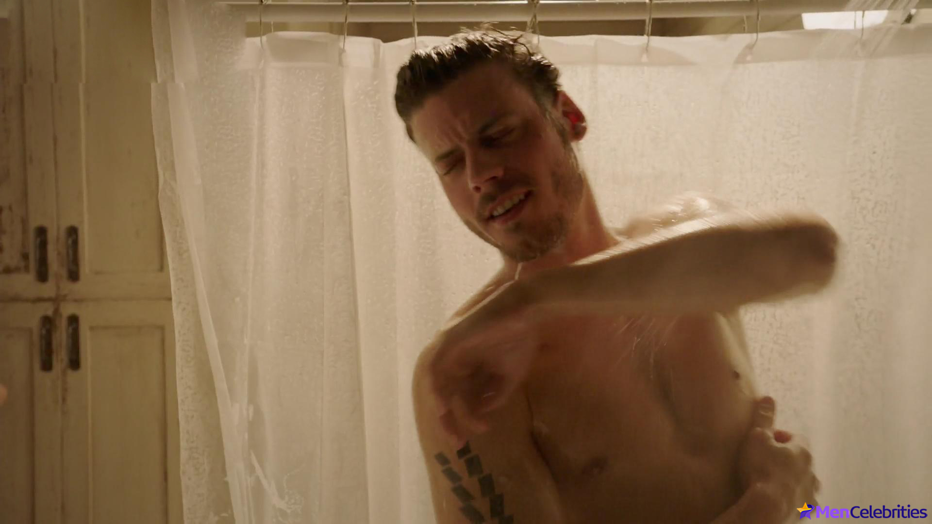 Francois Arnaud frontal nude and agy sex scenes