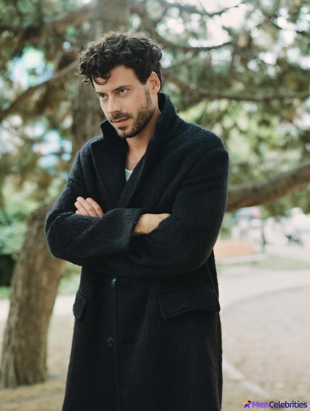 Francois Arnaud nude and underwear photos