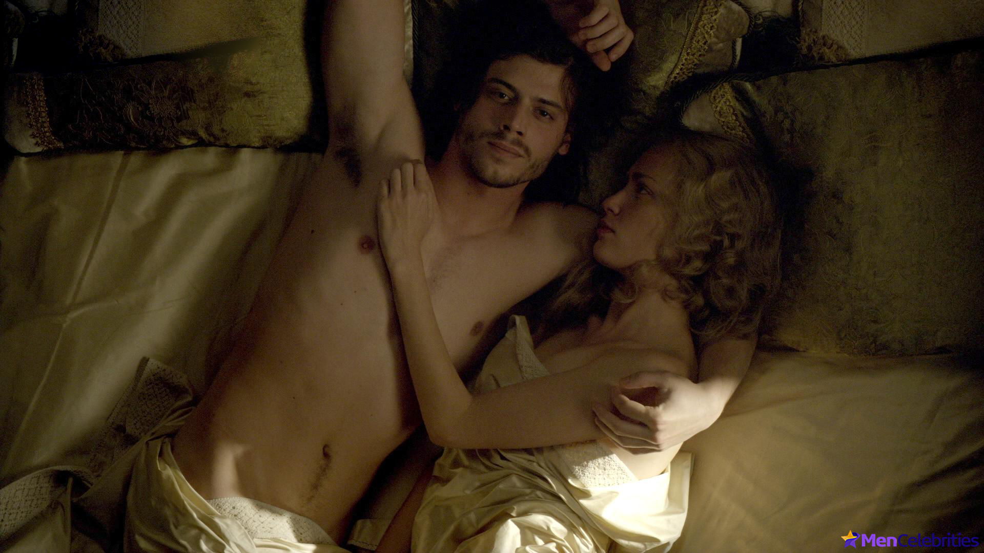 Francois Arnaud frontal nude and agy sex scenes