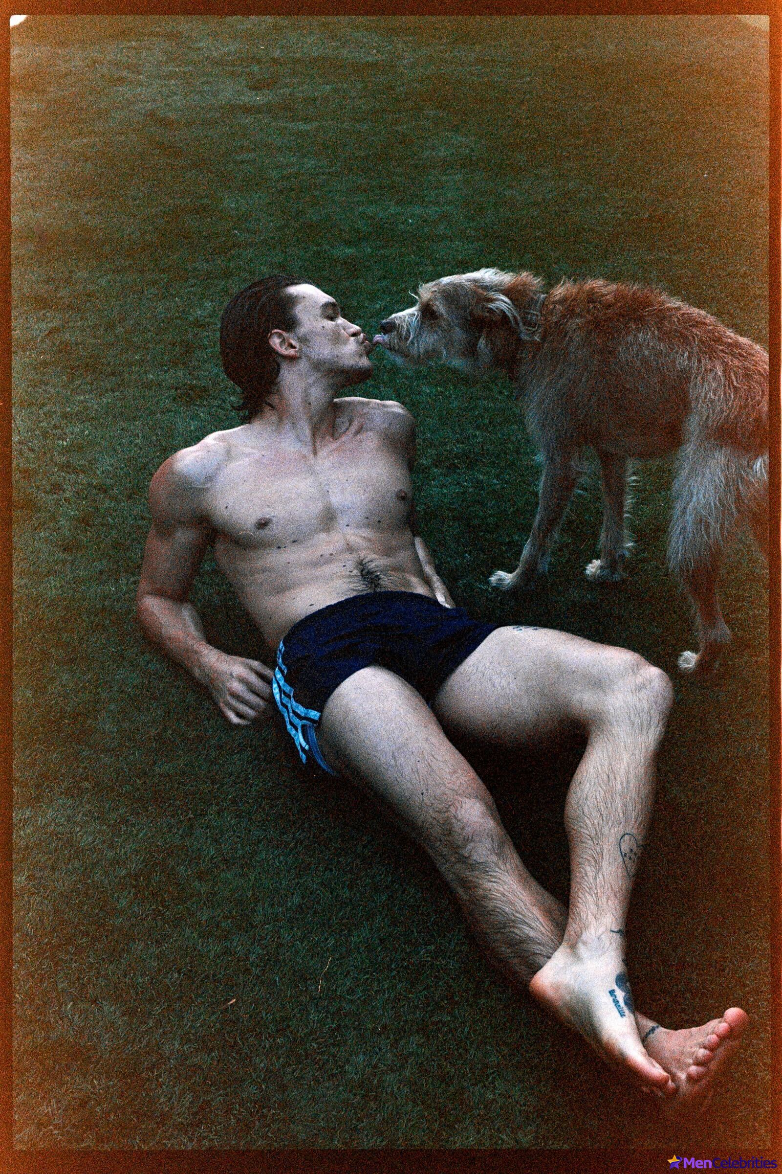 Francois Arnaud oops