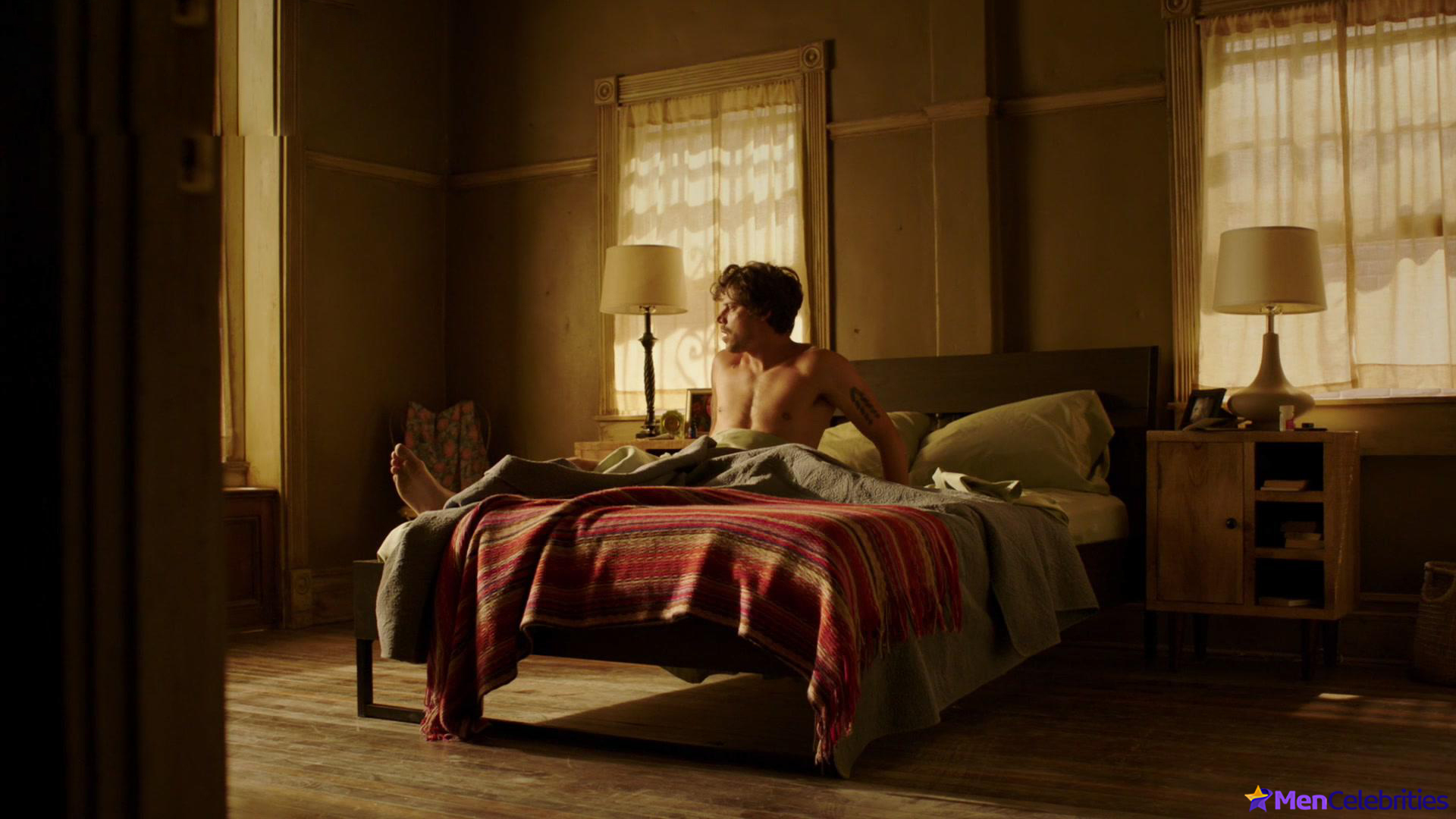 Francois Arnaud frontal nude and agy sex scenes