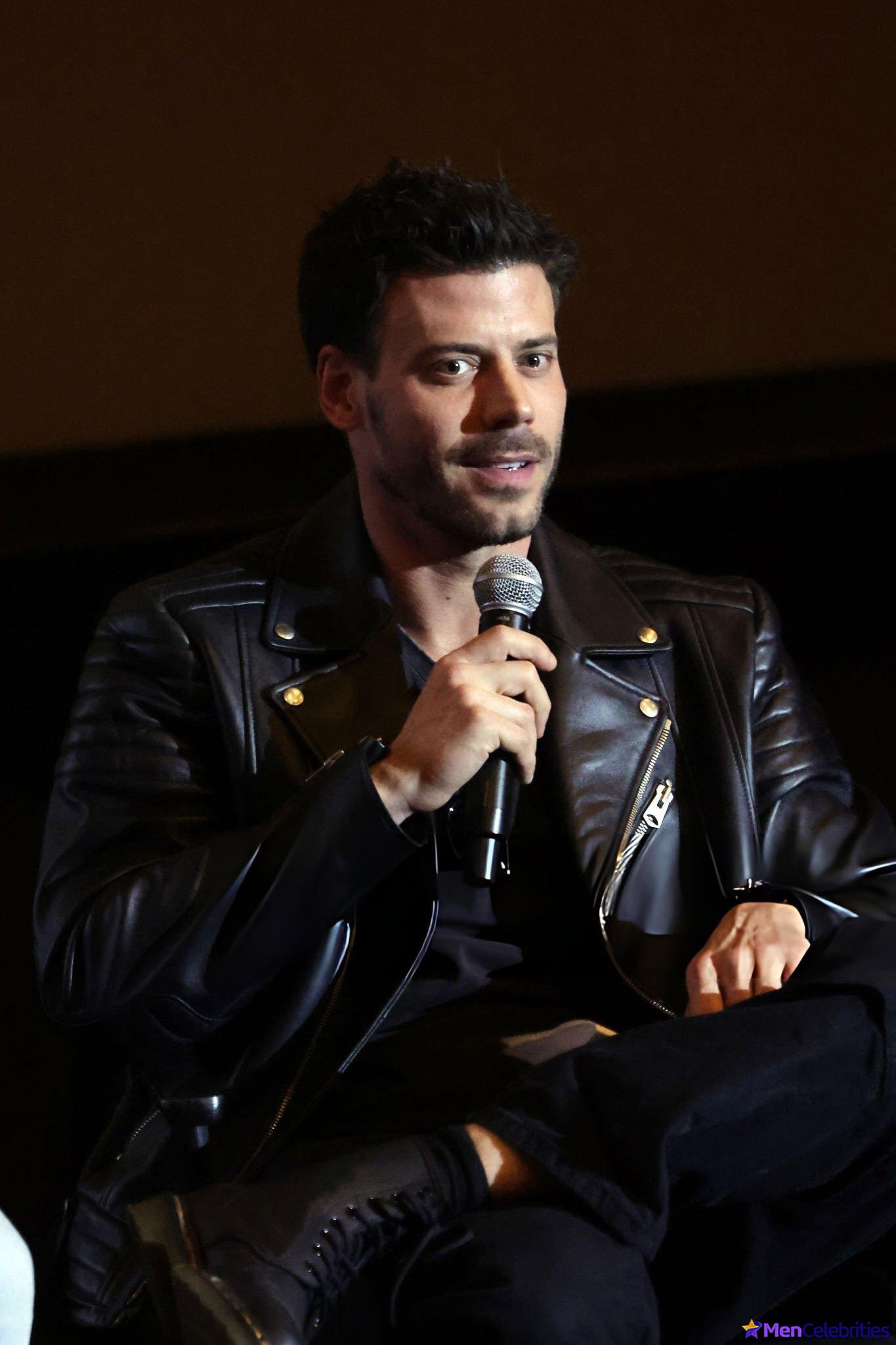 Francois Arnaud nude and underwear photos