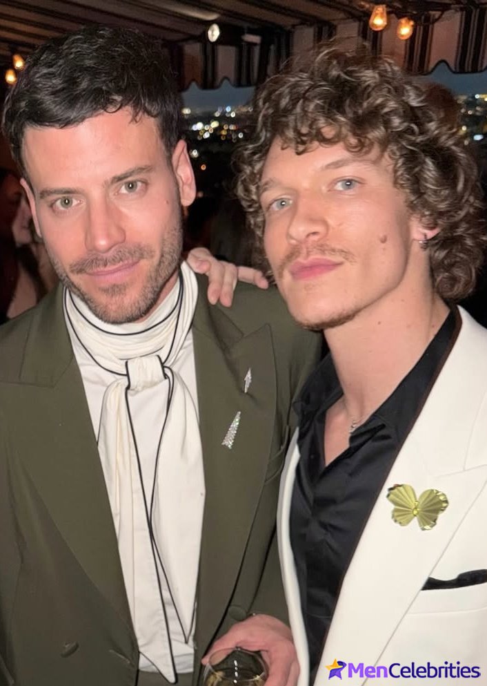 Francois Arnaud nude and underwear photos