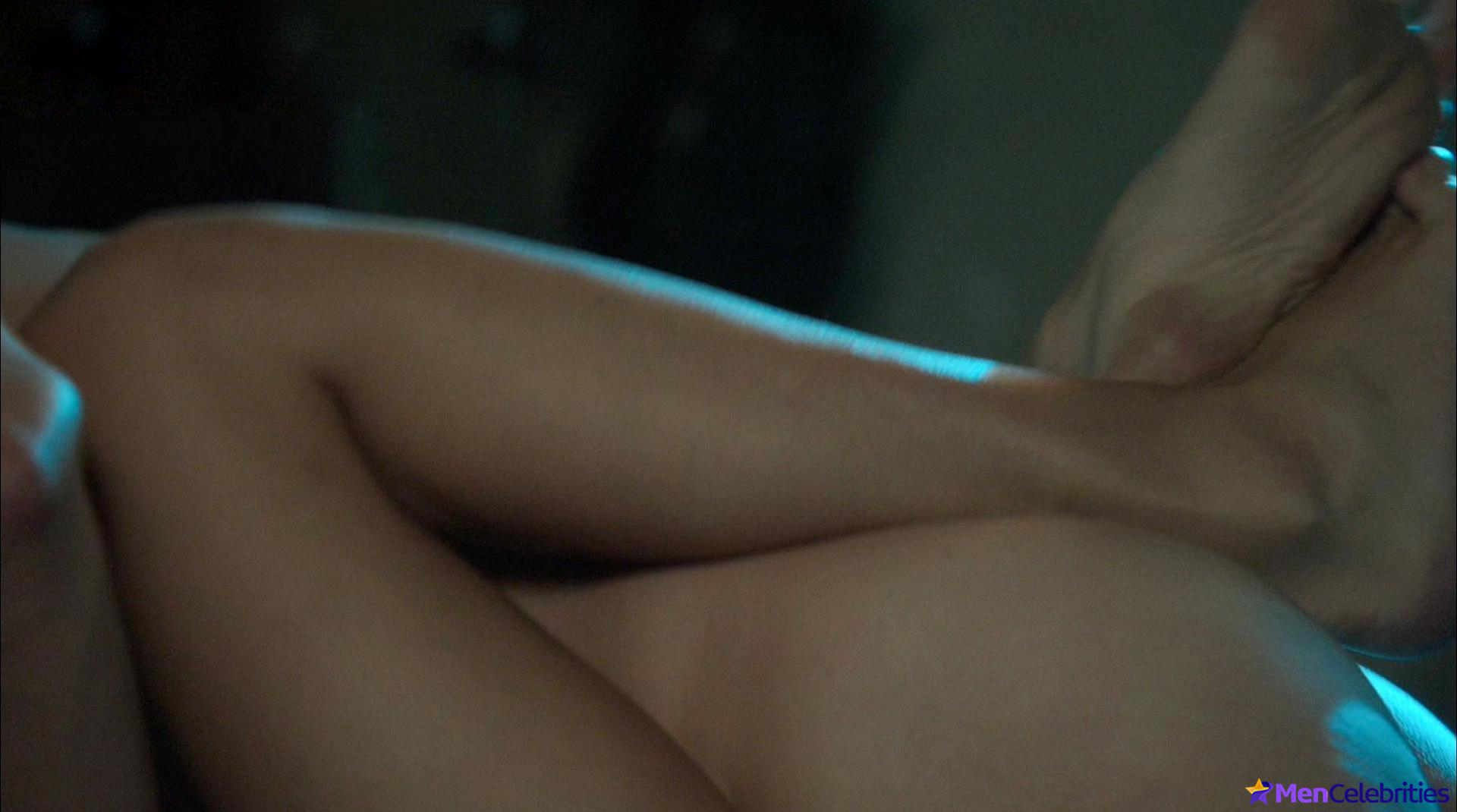 Francois Arnaud frontal nude and agy sex scenes