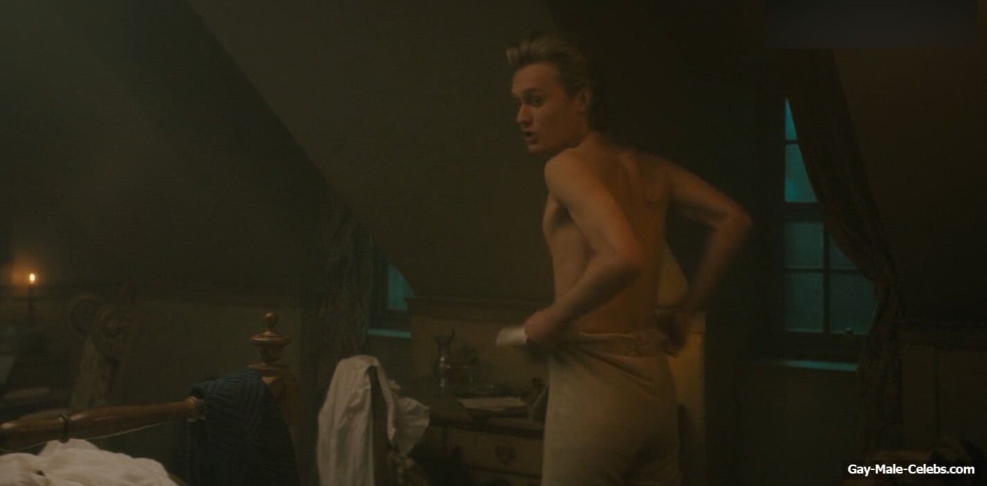 Freddie Dennis shirtless