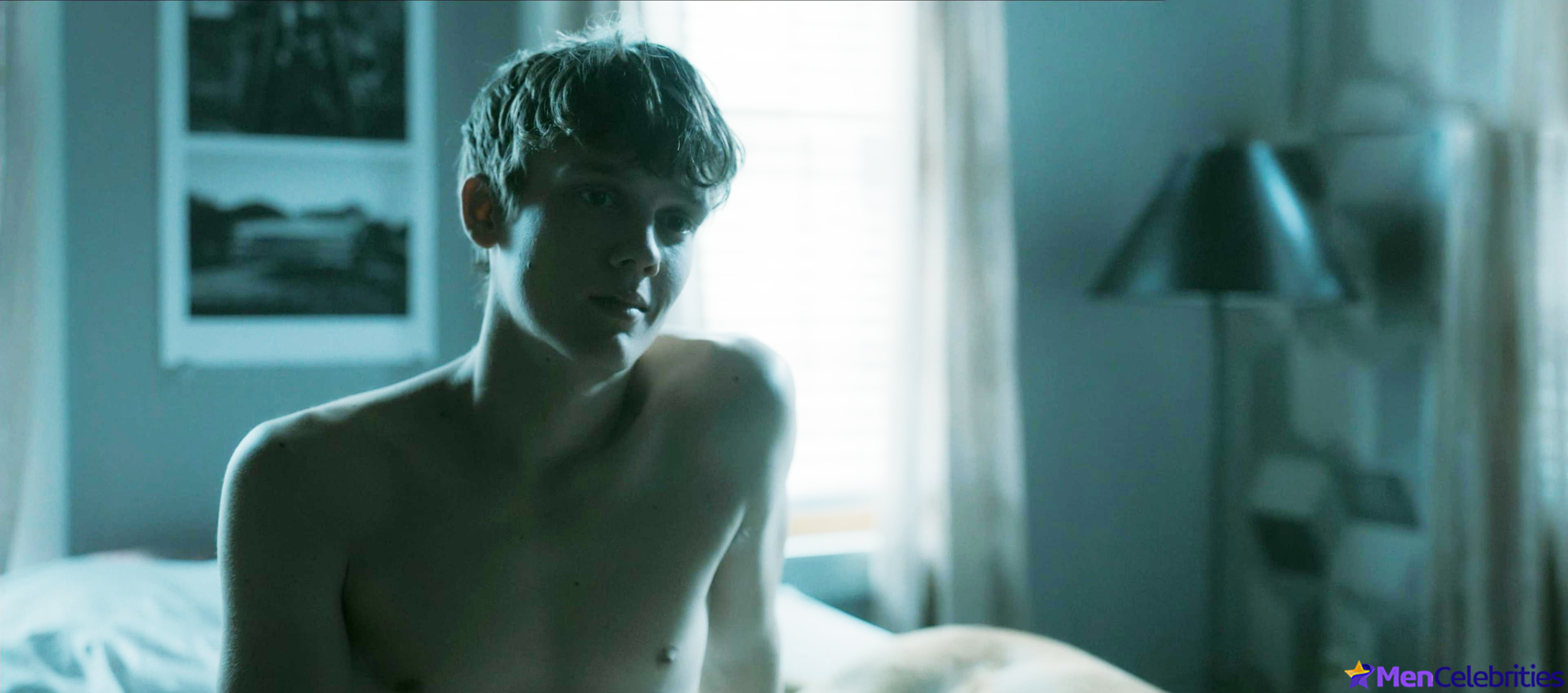 Hunter Doohan nude movie scenes