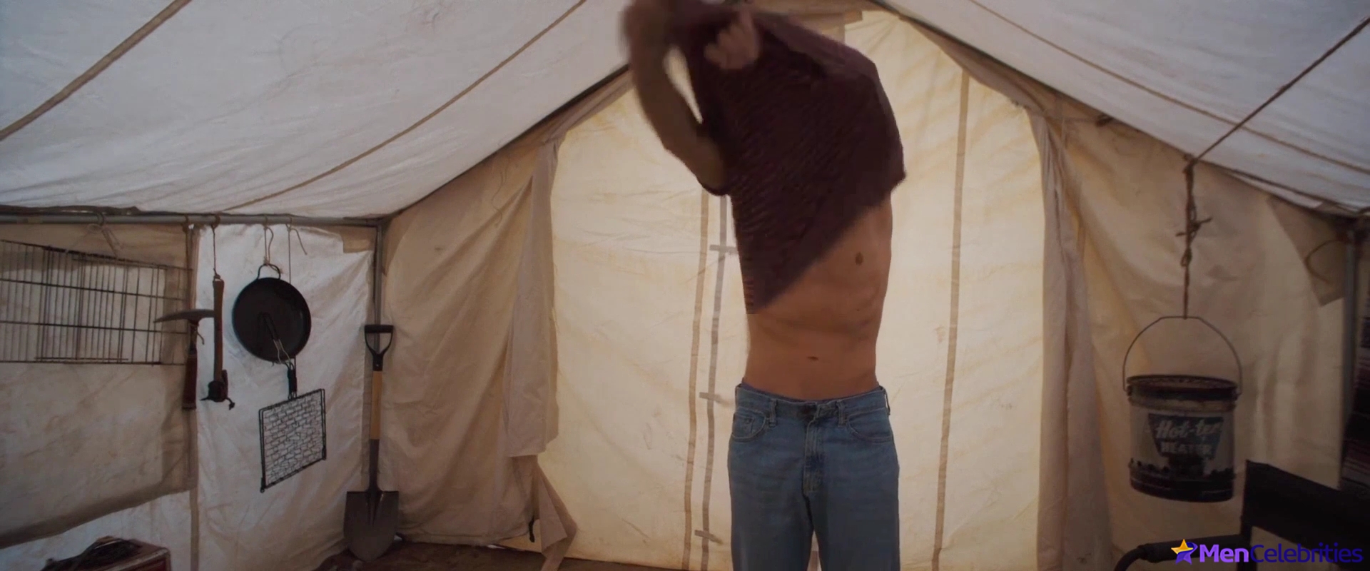 Hunter Doohan nude movie scenes