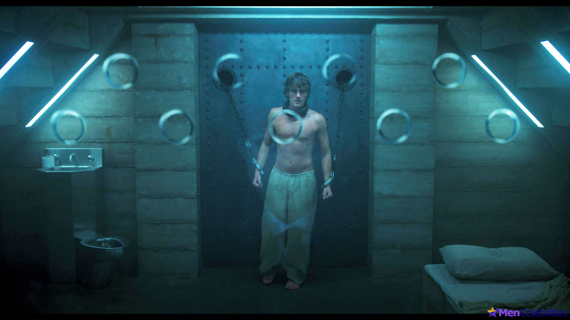 Hunter Doohan nude movie scenes