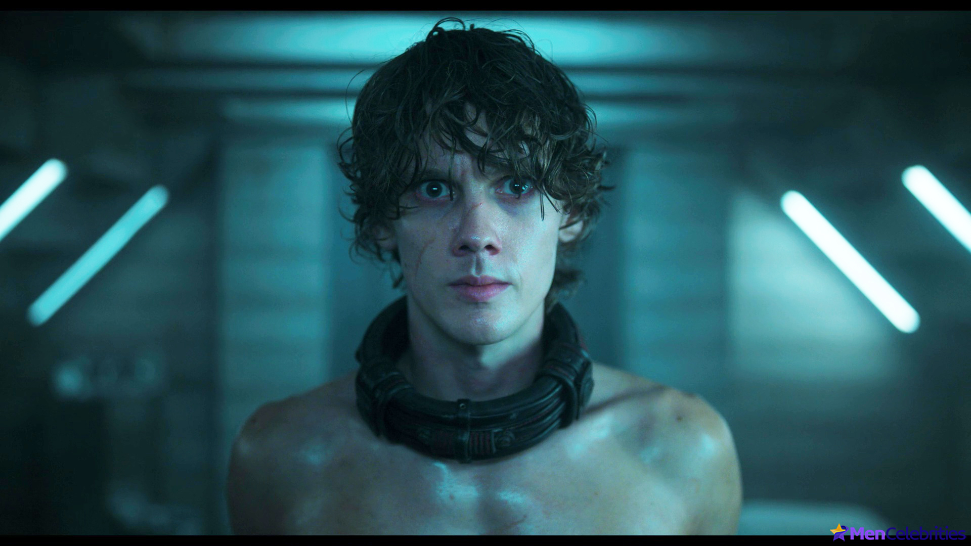 Hunter Doohan nude movie scenes