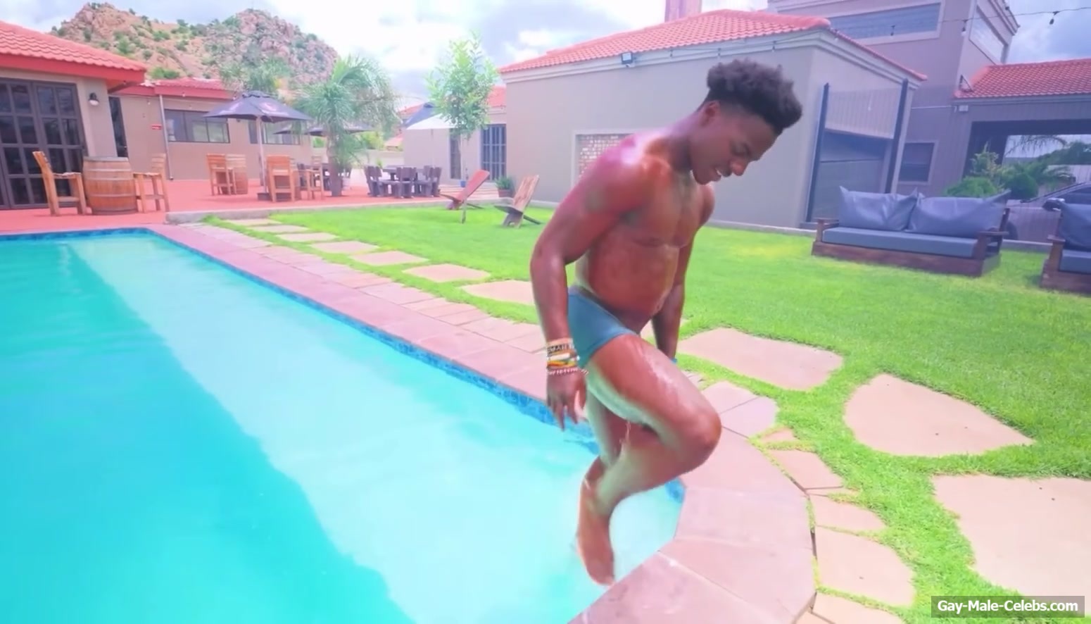 IShowSpeed Nude Penis Through Wet Shorts