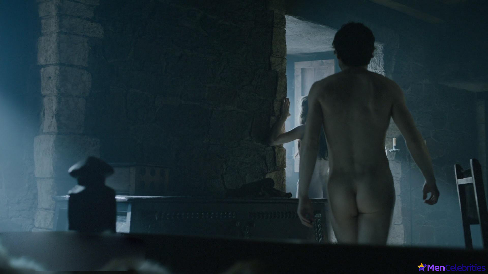 Iwan Rheon nude movie scenes