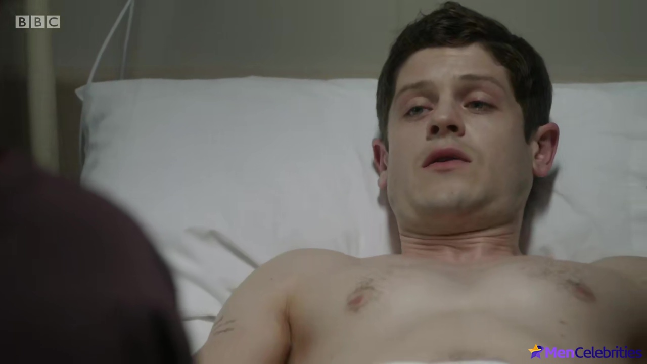 Iwan Rheon nude movie scenes