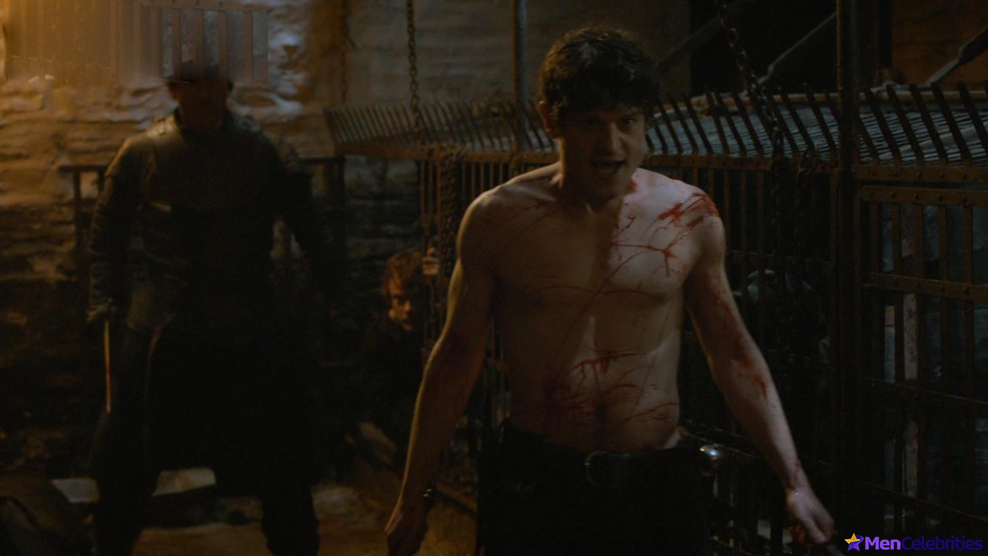 Iwan Rheon nude movie scenes