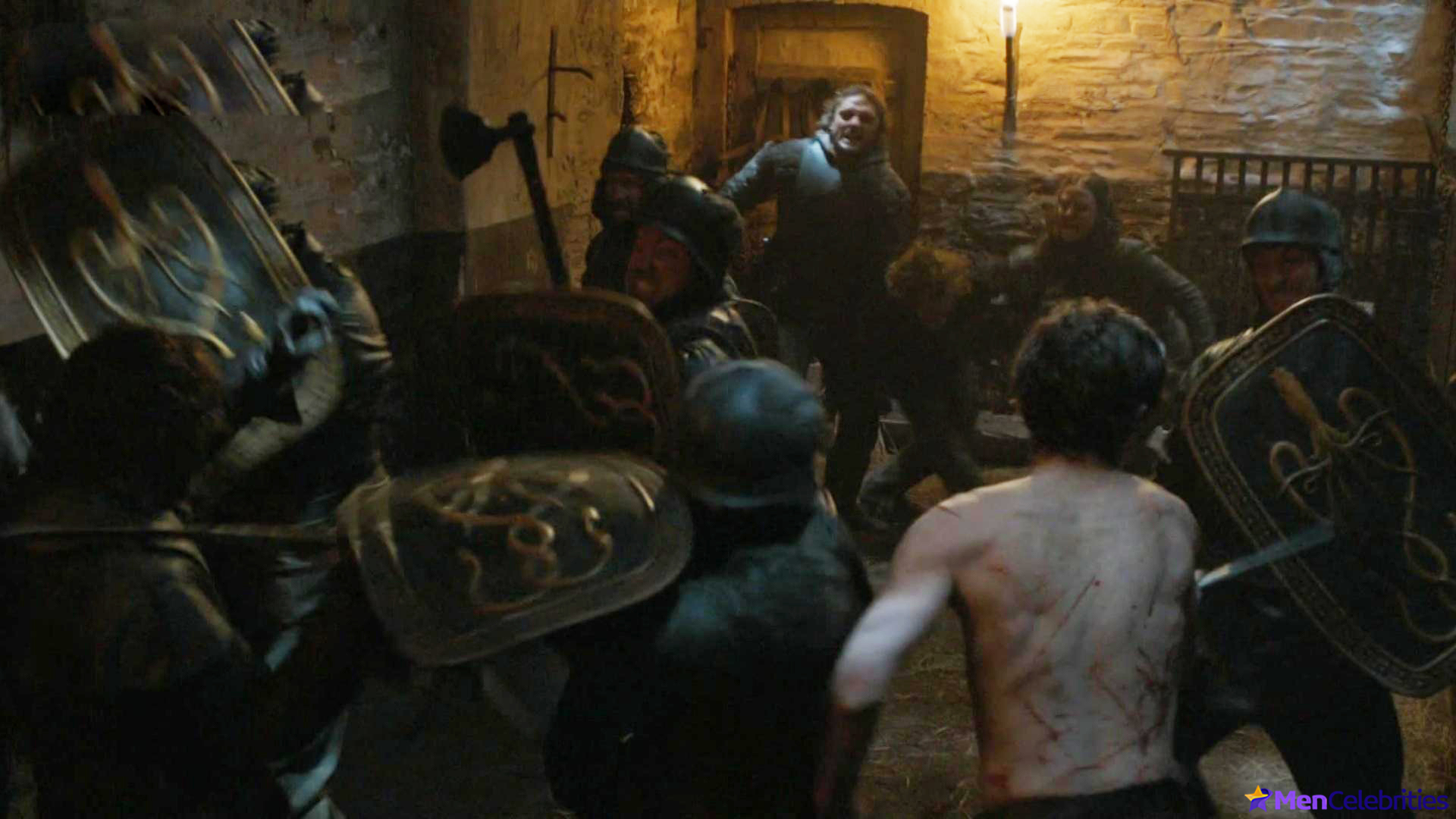 Iwan Rheon nude movie scenes