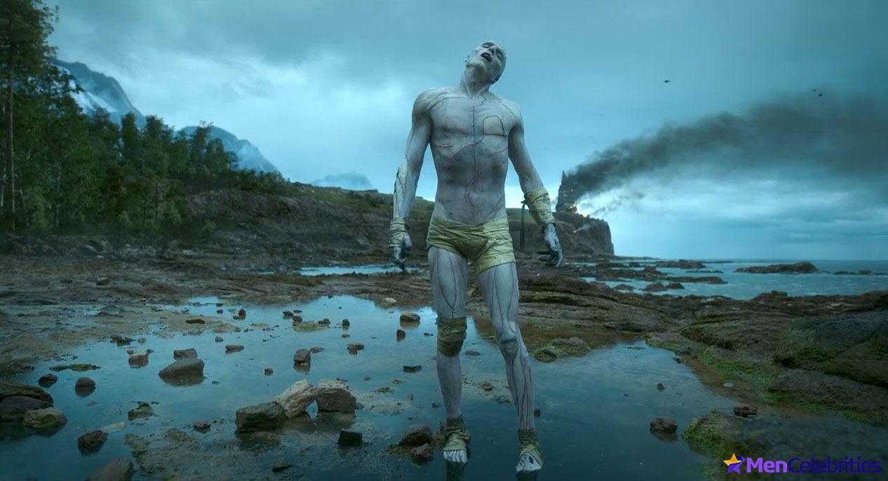 Jacob Elordi sexy in Frankenstein