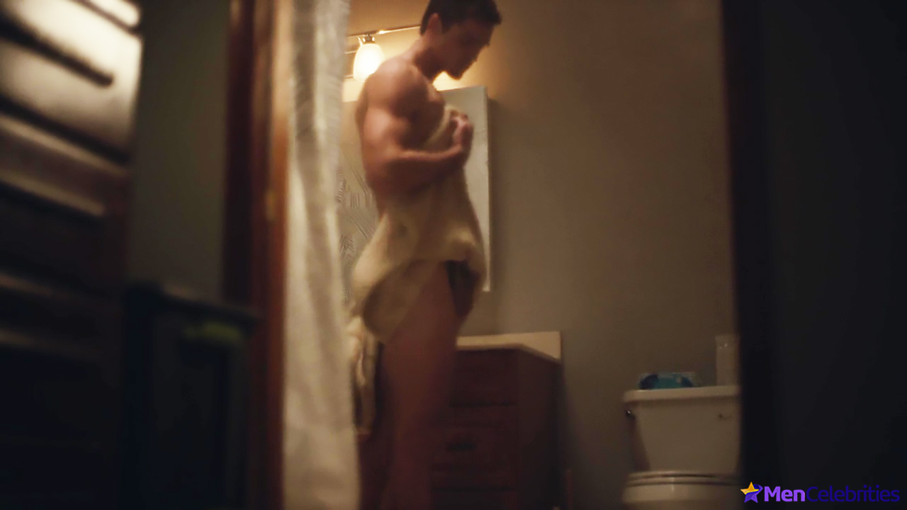 Jacob Elordi cock scenes