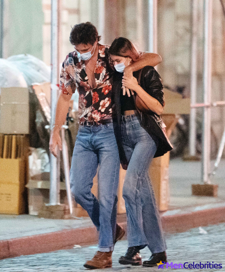 Jacob Elordi bulge photos