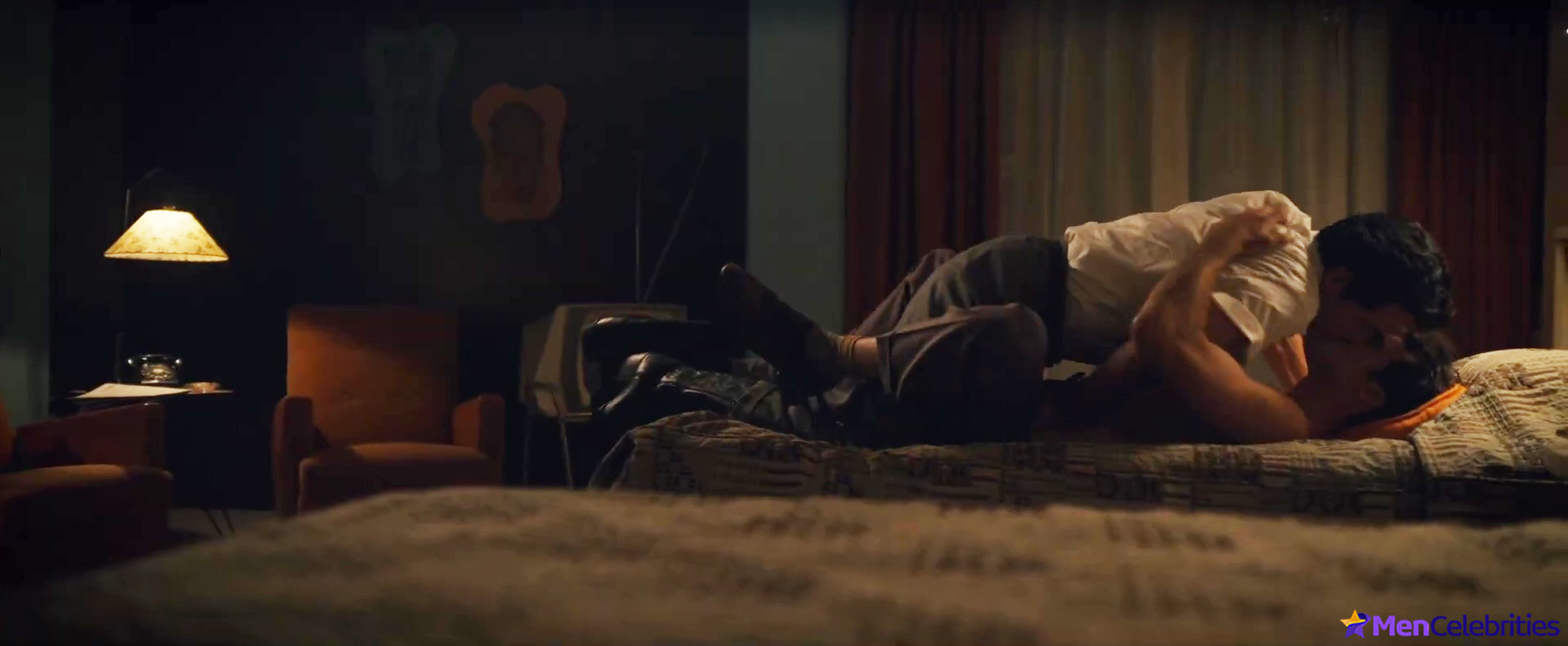 Jacob Elordi gay sex