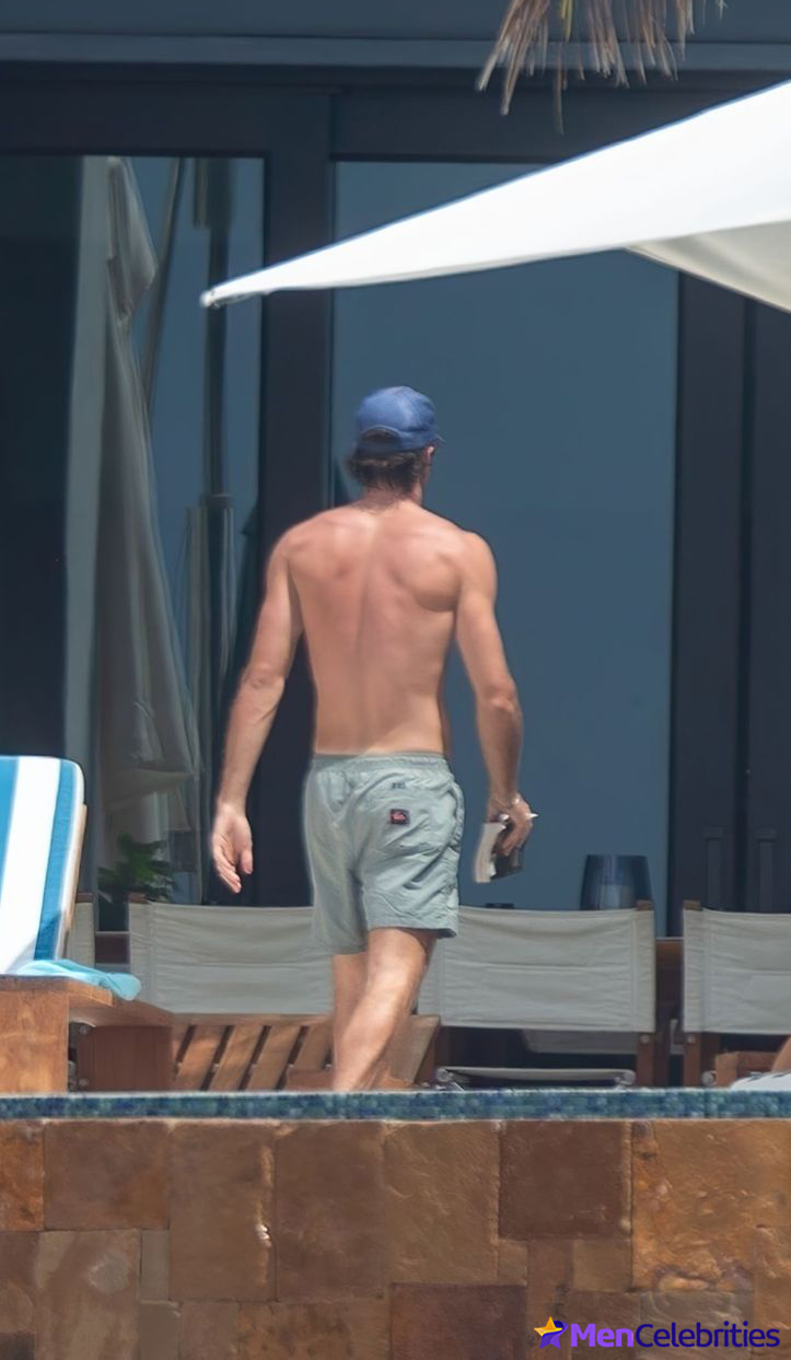 Jacob Elordi paparazzi