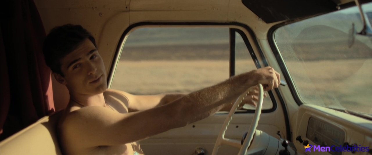 Jacob Elordi exposed