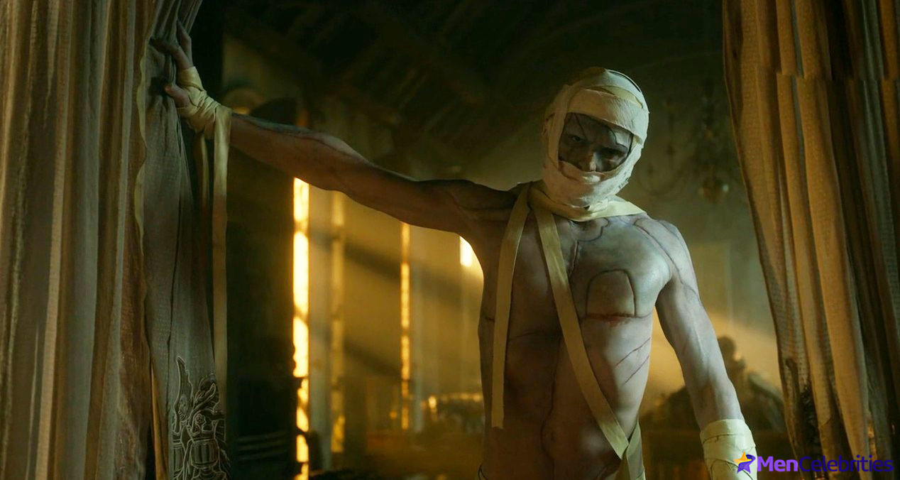 Jacob Elordi sexy in Frankenstein