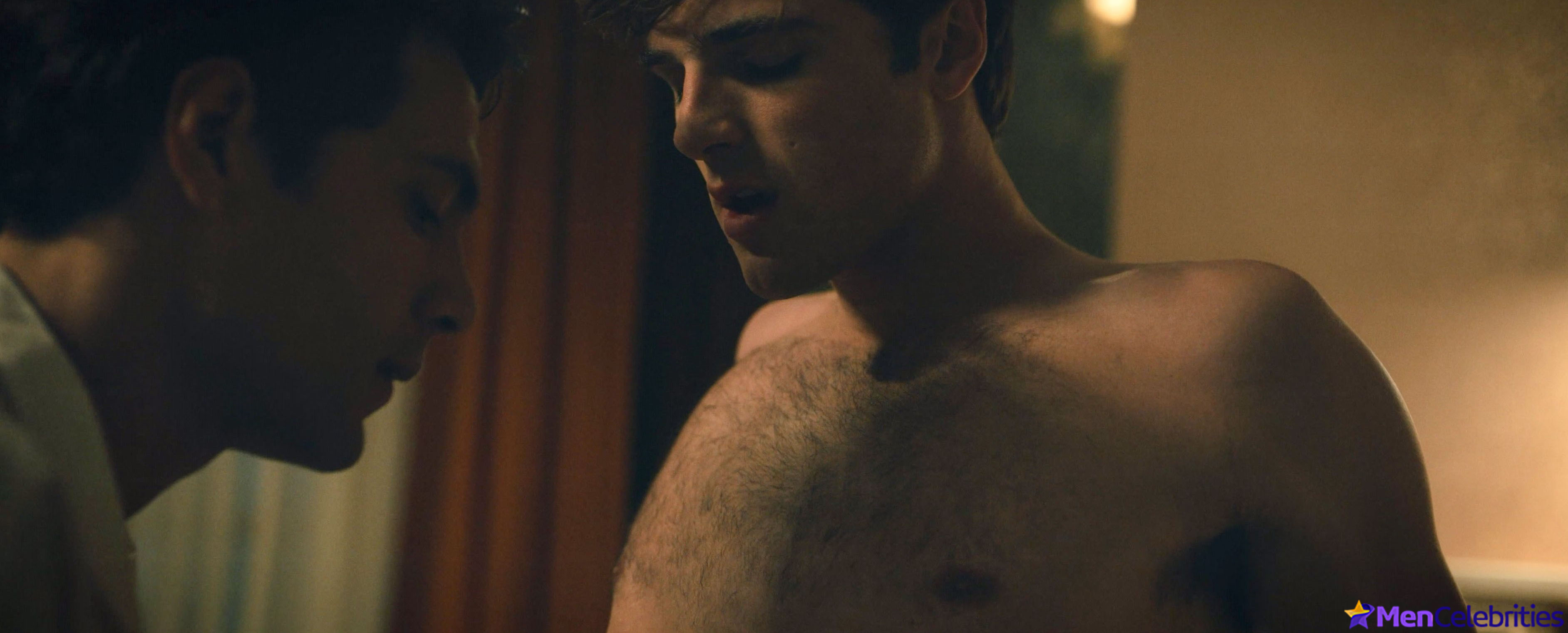 Jacob Elordi nude in On Swift Horses