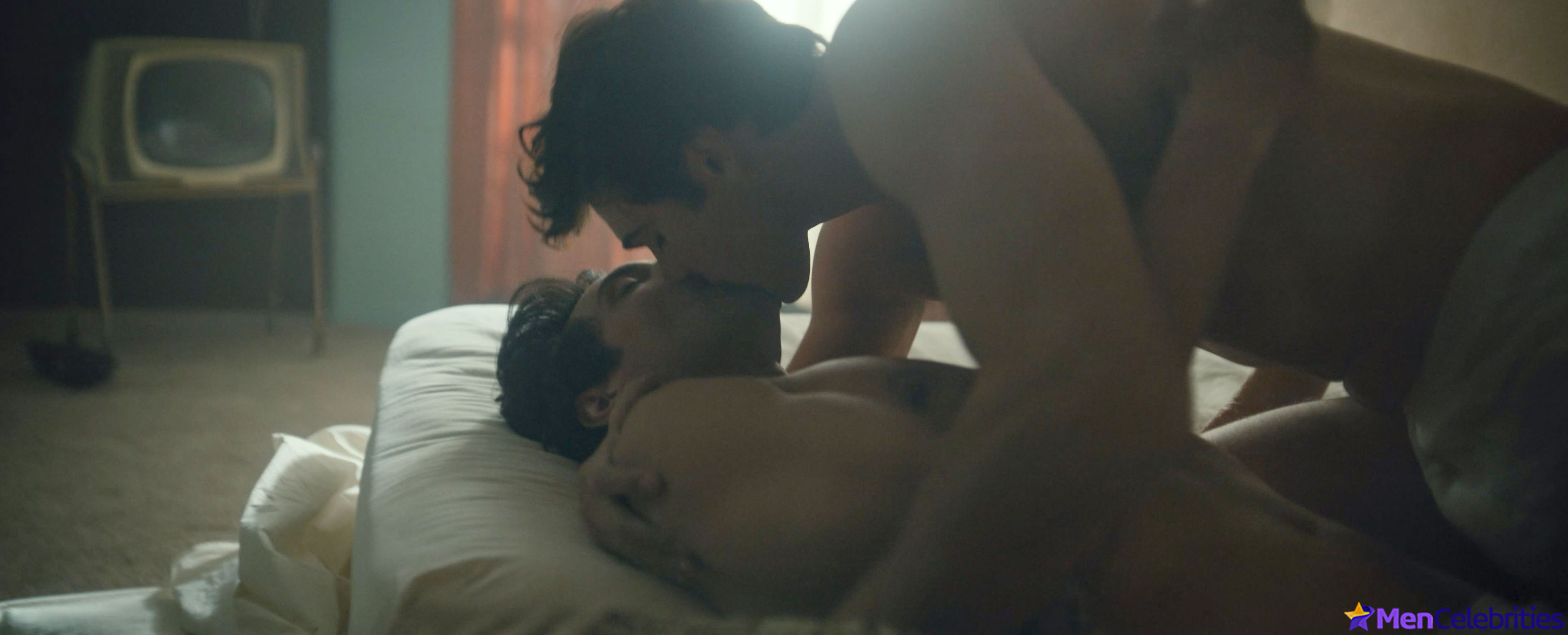 Jacob Elordi nude in On Swift Horses