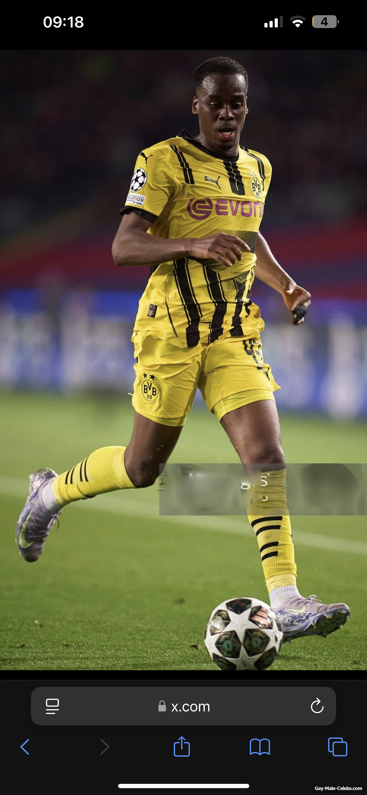 Jamie Gittens Huge Cock Bulge And Shirtless Pics