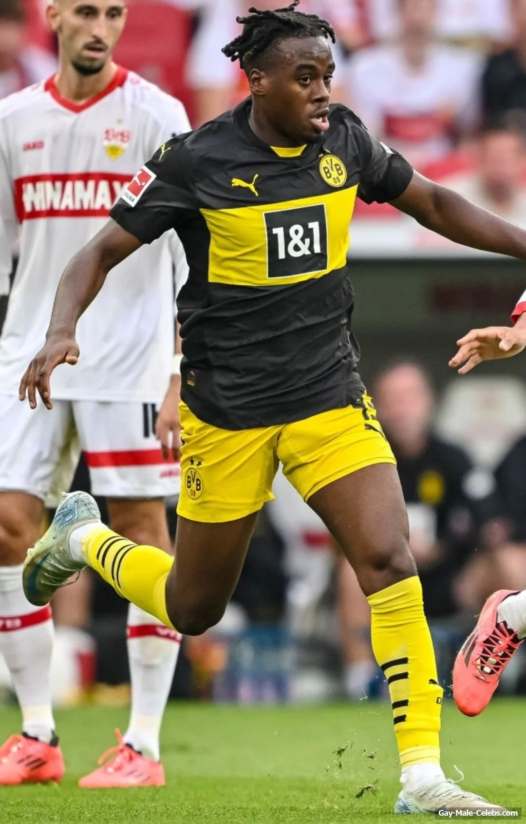 Jamie Gittens Huge Cock Bulge And Shirtless Pics