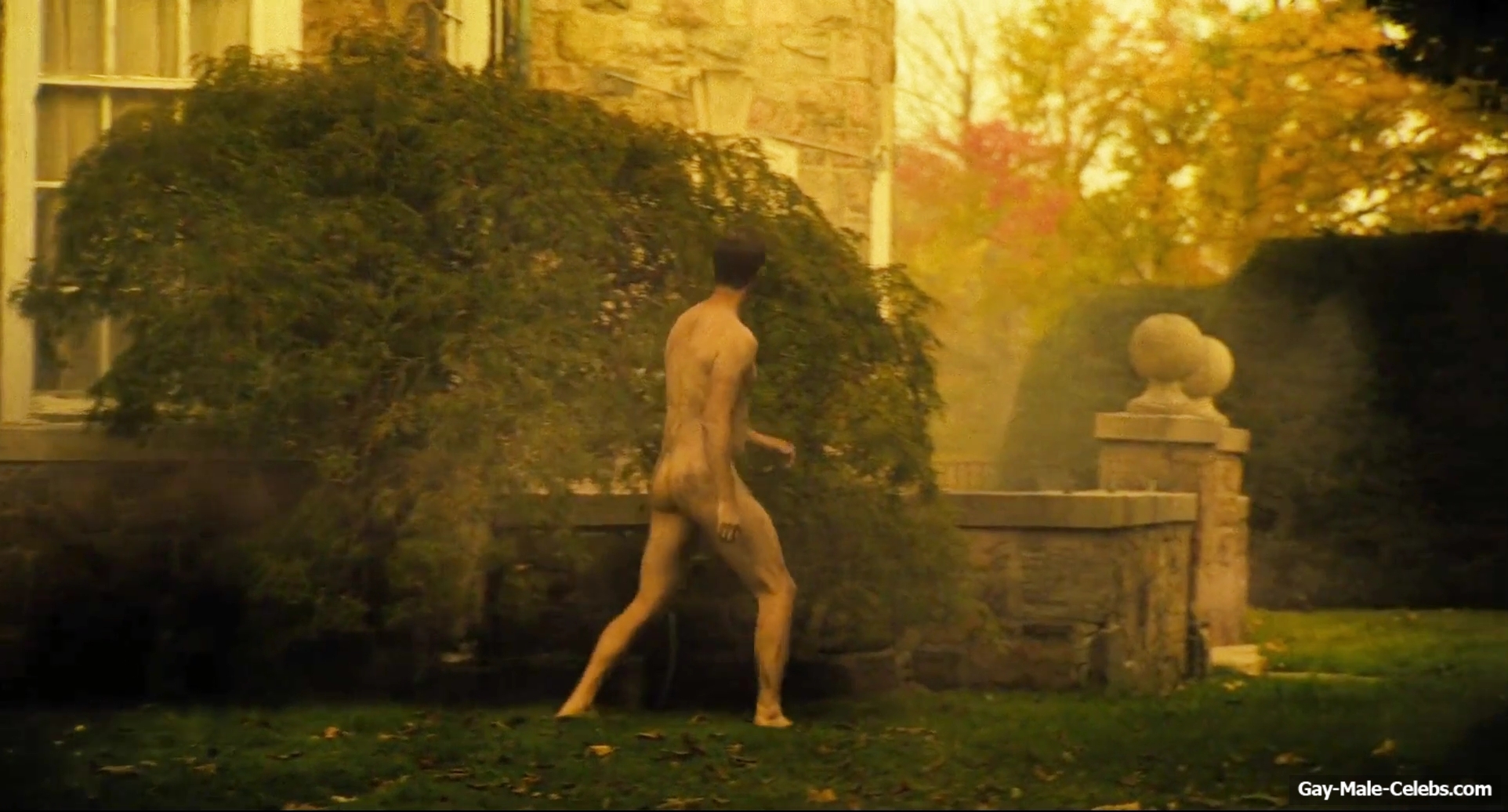 Jesse LaVercombe Frontal Nude in Honey Bunch