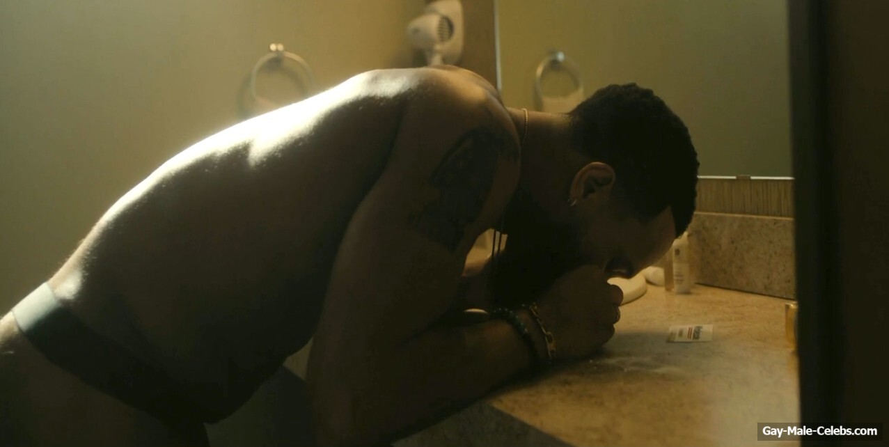 Johnny Ray Gill In Cross