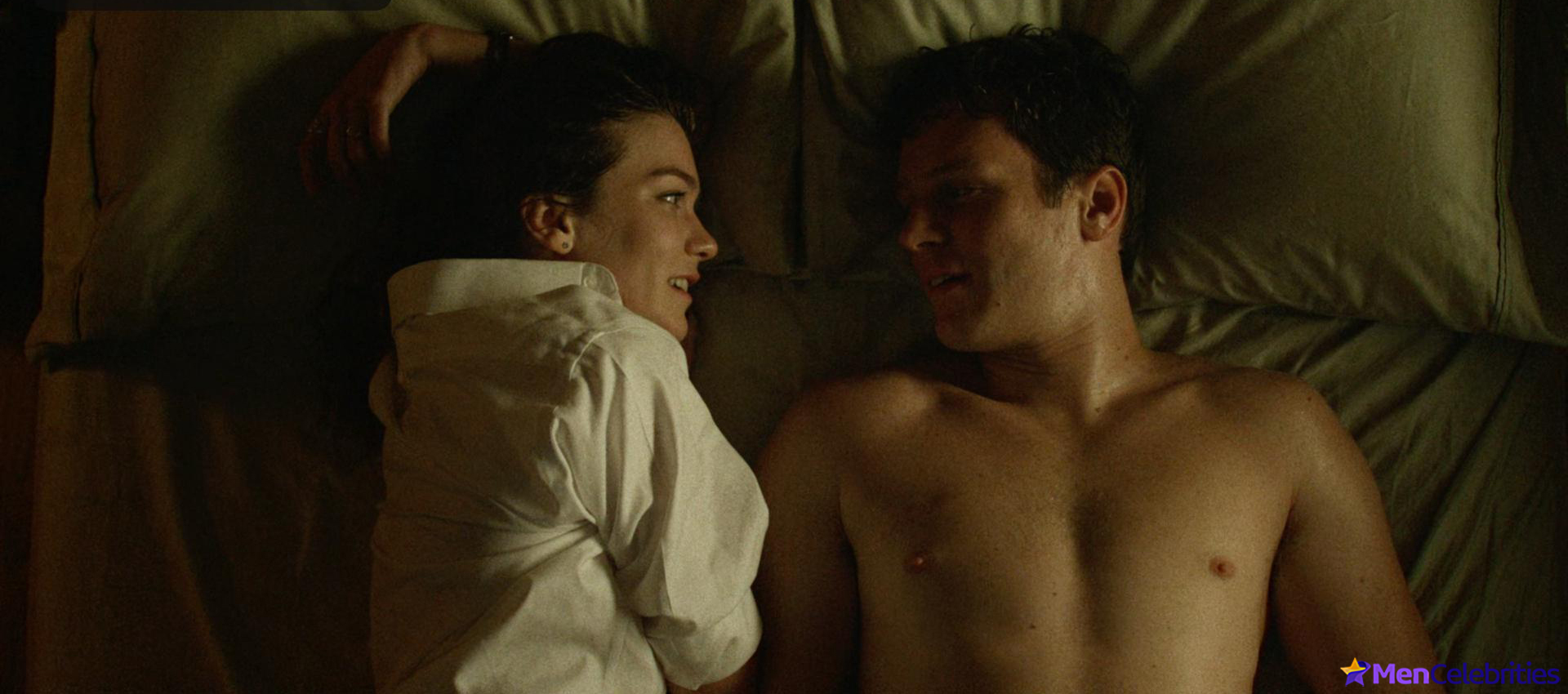 Jonathan Groff nude and sex scenes
