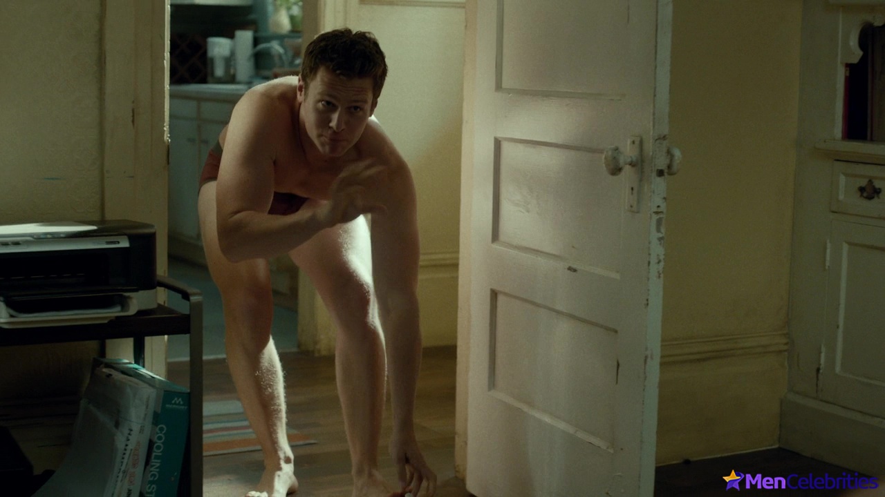 Jonathan Groff nude and sex scenes