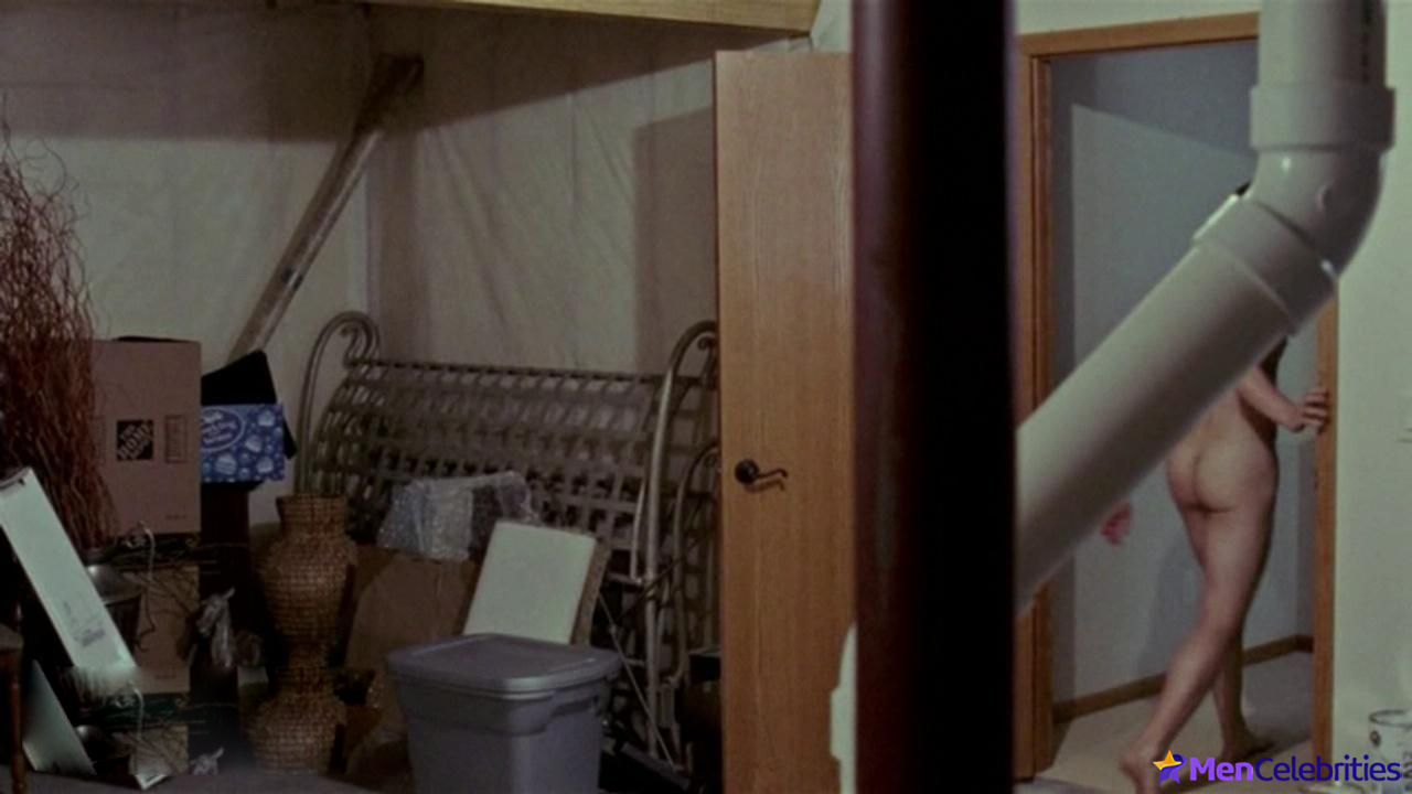 Jonathan Groff nude and sex scenes