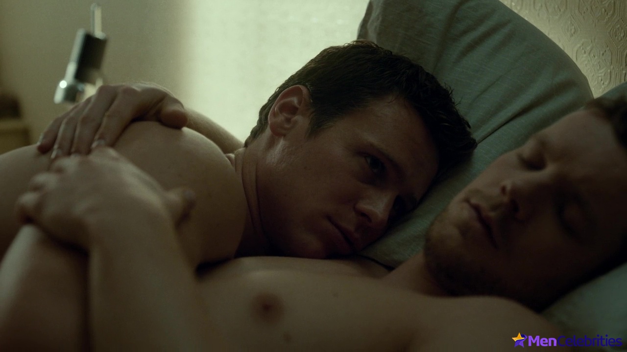 Jonathan Groff nude and sex scenes