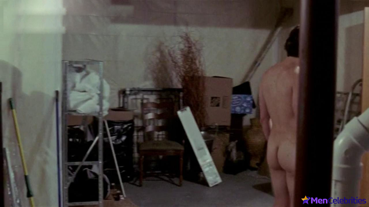 Jonathan Groff nude and sex scenes