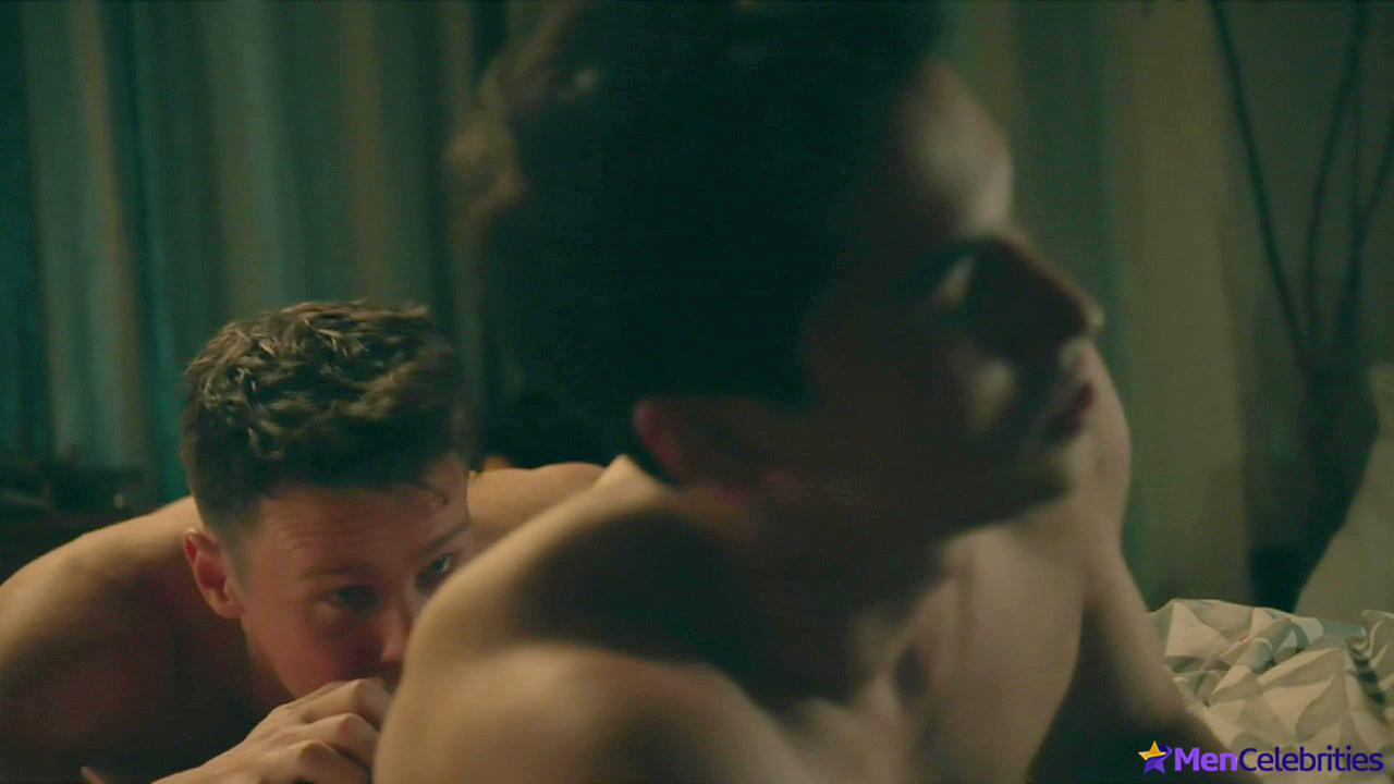 Jonathan Groff nude gay porn