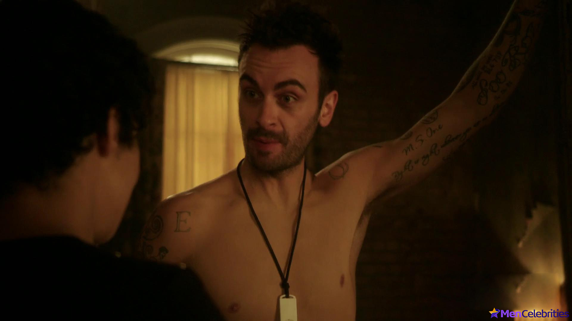 Joseph Gilgun nude and sex scenes
