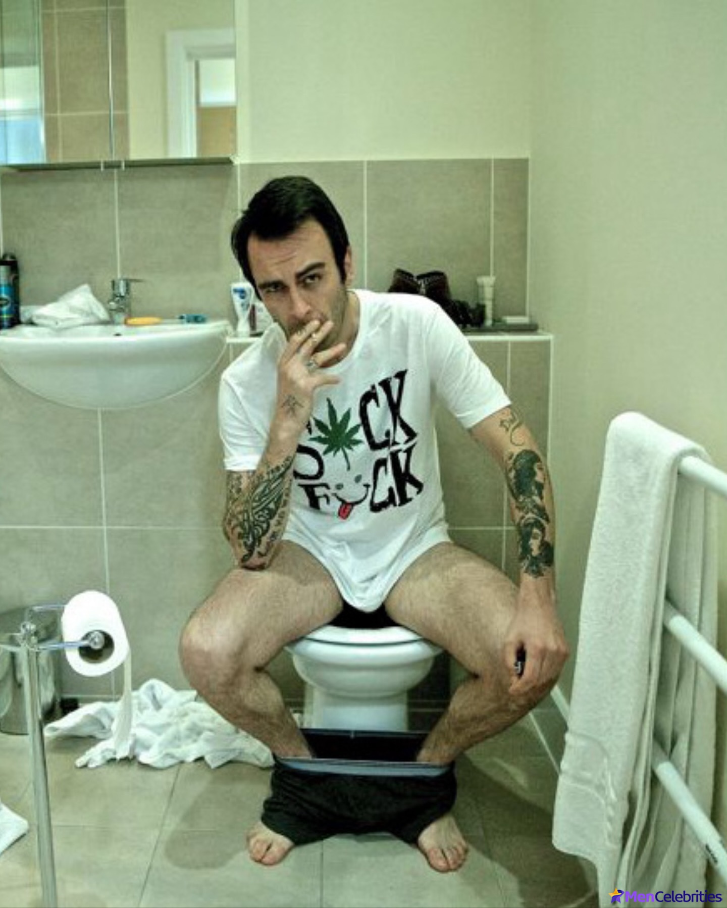 Joseph Gilgun naked and sexy photos