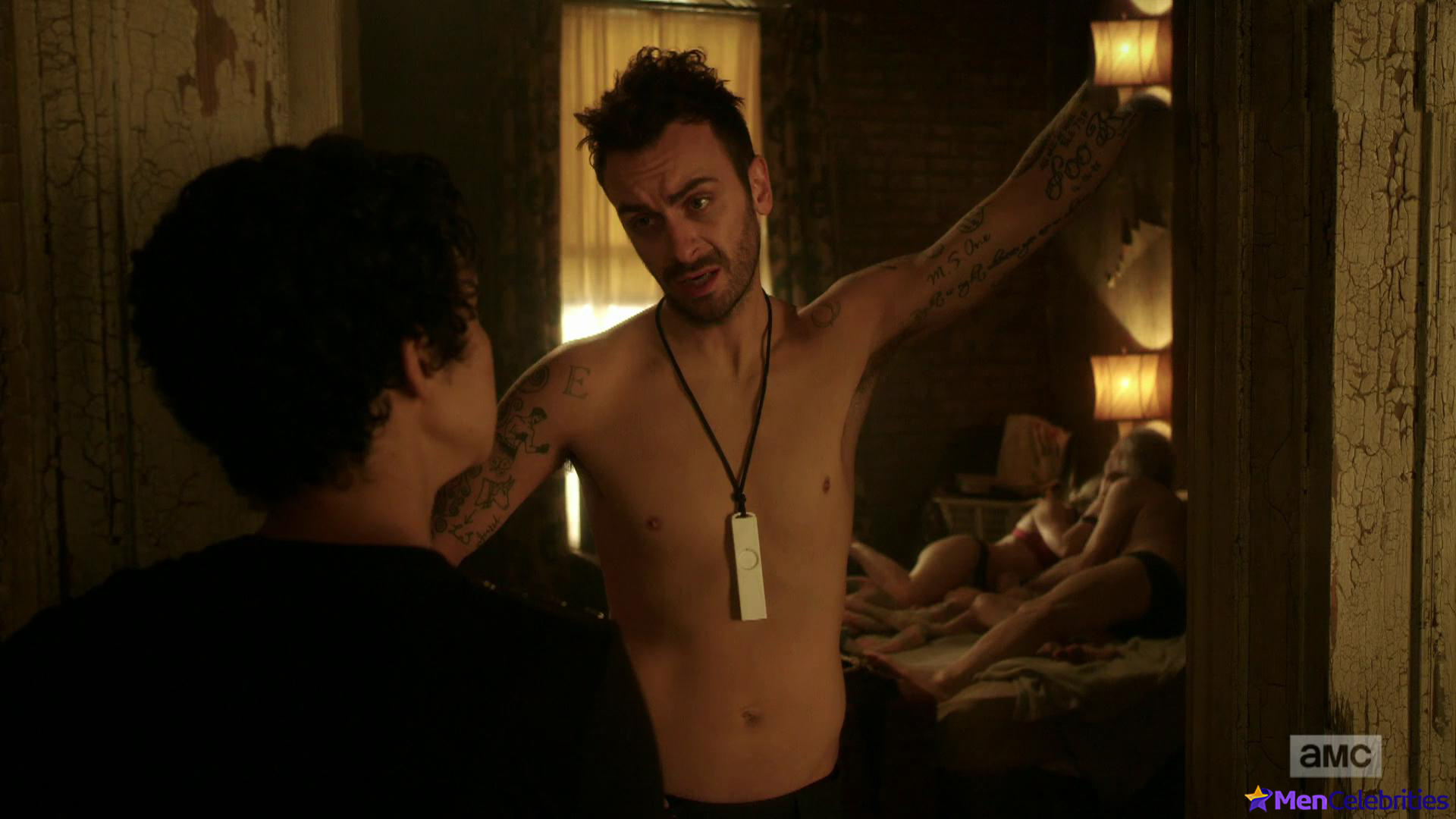 Joseph Gilgun nude and sex scenes